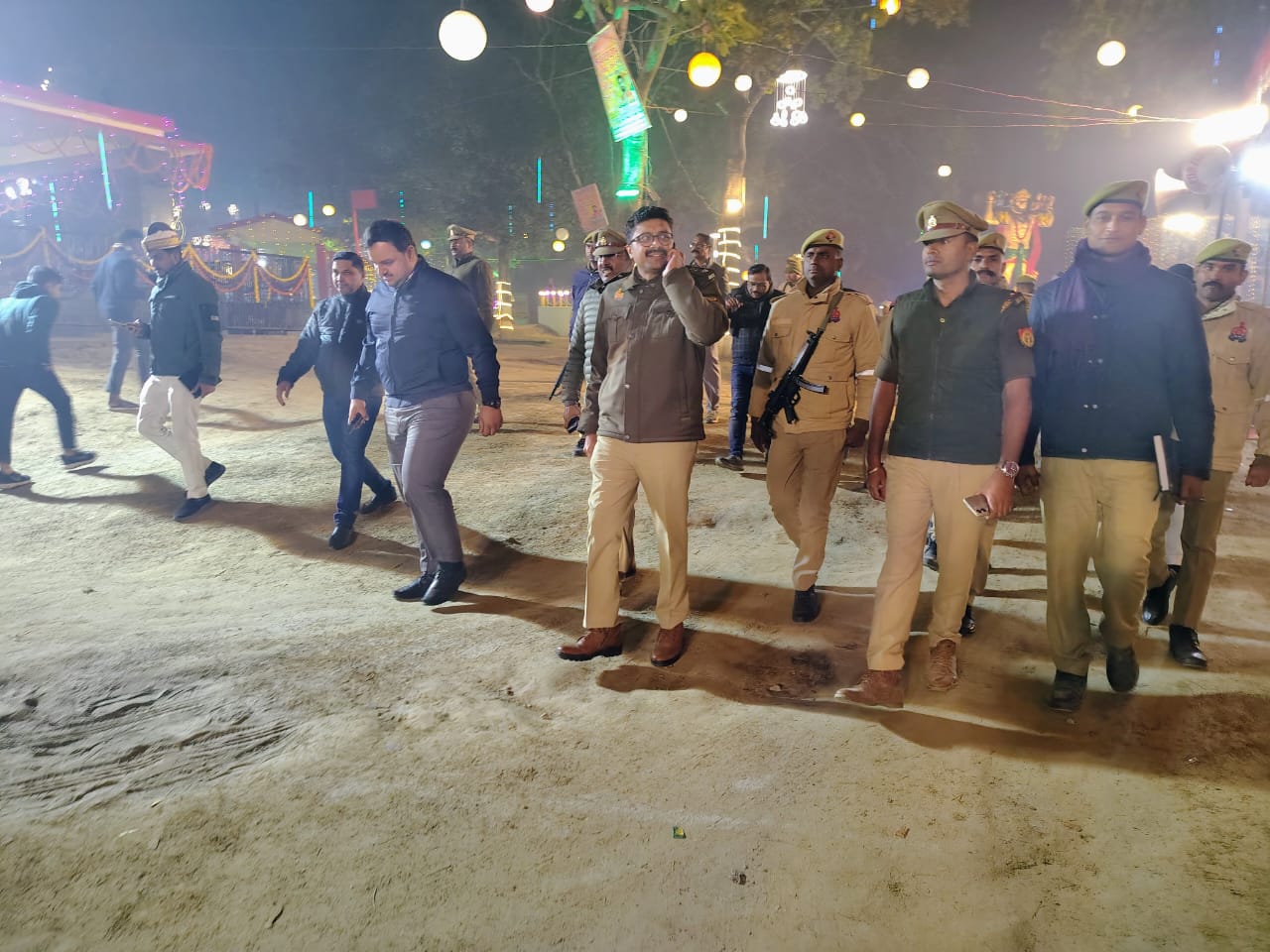 श्रवण धाम महोत्सव को लेकर प्रशासन सतर्क, डीएम व एसपी ने किया स्थल निरीक्षण