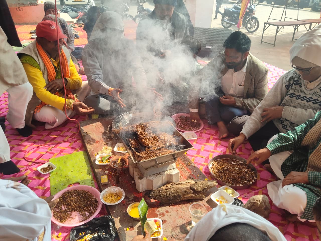 श्रीराम मंदिर की वर्षगाँठ पर दो दिवसीय मांगलिक पूजन-अनुष्ठान संपन्न, भक्तिमय हुआ जलालपुर