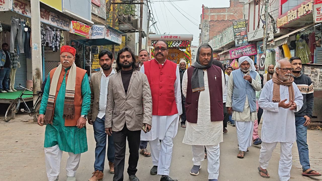 संत पलटू साहब की जयंती पर जलालपुर में उमड़ा जनसैलाब, भव्य शोभायात्रा में दिखी अपार आस्था