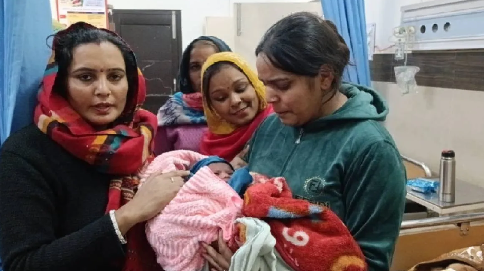 नौ बेटियों के बाद बेटे का जन्म, परिवार में खुशियों की बयार; पिता ने रखा नाम ‘दिलखुश’