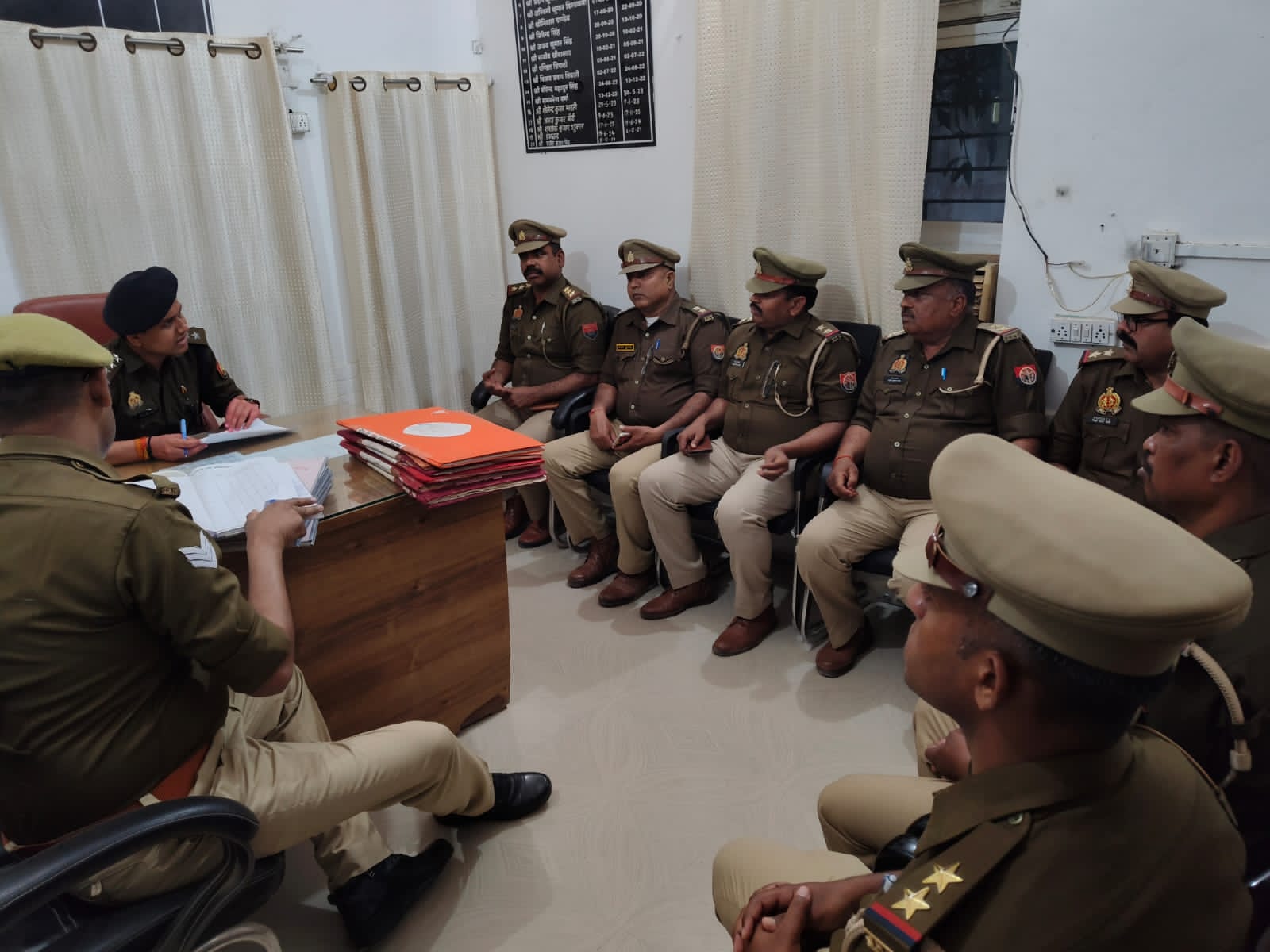 लंबित विवेचनाओं के शीघ्र निस्तारण के लिए सीओ नगर ने किया ओ.आर., विवेचकों को दिए आवश्यक निर्देश