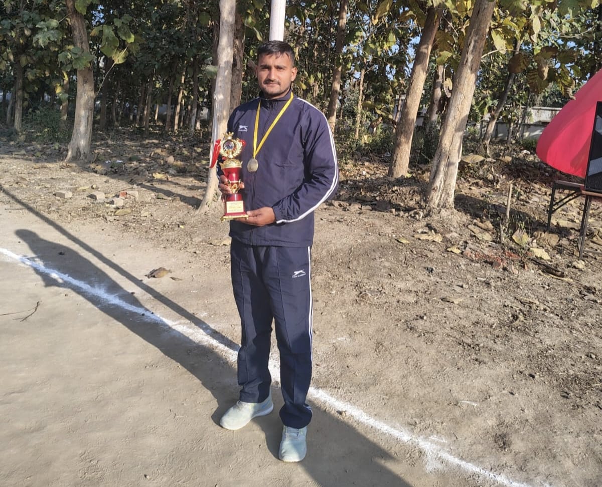 किसान के बेटे शिवम सिंह का ऑल इंडिया यूनिवर्सिटी नेटबॉल नेशनल में चयन, कल भोपाल में होगा मुकाबला