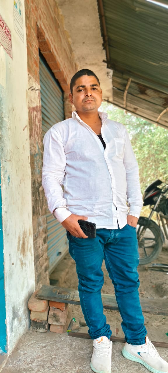 अज्ञात वाहन की भीषण टक्कर से 30 वर्षीय युवक की दर्दनाक मौत, परिवार में मचा कोहराम