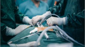 करनी थी छोटी सी सर्जरी, निकाल दिया पूरा लिवर… मरीज की मौत, डॉक्टर गिरफ्तार