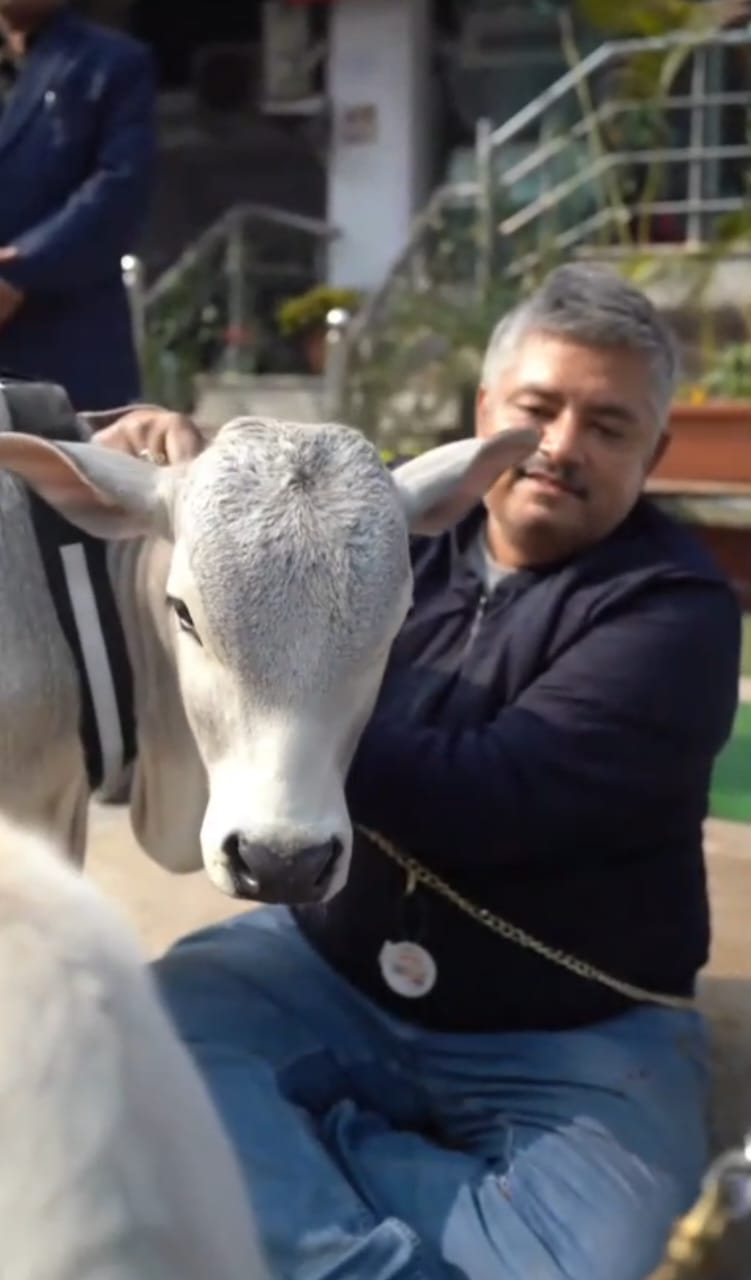 बेज़ुबानों की सेवा ही सबसे बड़ा धर्म — राम कृष्ण उपाध्याय
