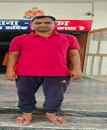 कटका पुलिस की कार्रवाई, 20 पाउच अवैध देशी शराब के साथ एक अभियुक्त गिरफ्तार