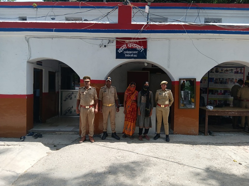 आत्महत्या के लिए दुष्प्रेरण के आरोप में पत्नी और सास गिरफ्तार, पुलिस ने की कार्रवाई