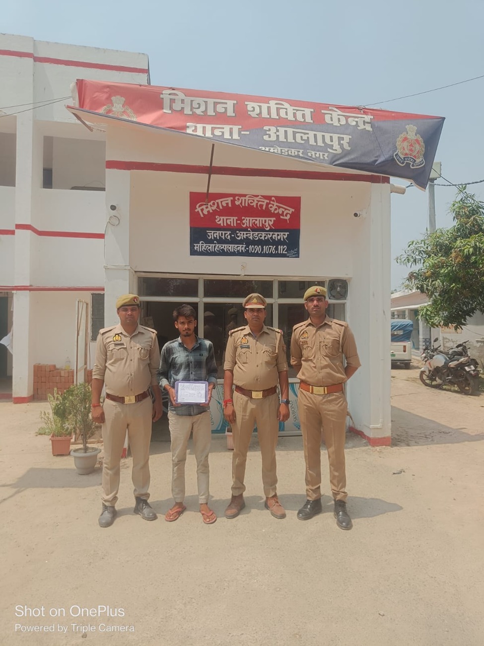 बसंतपट्टी मोड़ पर पुलिस की बड़ी कार्रवाई, अवैध तमंचे के साथ युवक गिरफ्तार