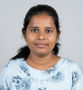 अम्बेडकरनगर की बेटी आस्था पटेल ने रचा इतिहास, JEE Advanced में 286वीं रैंक हासिल कर बढ़ाया जिले का मान