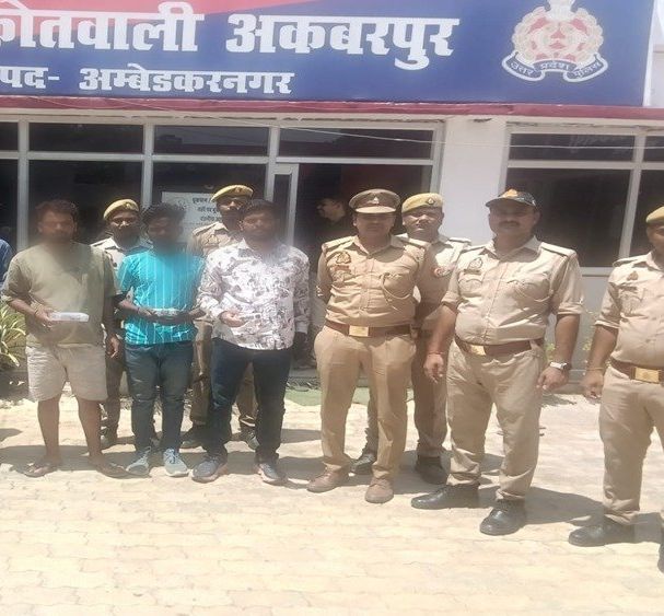 स्कूटी सवार महिलाओं से चेन लूटने वाले तीन आरोपी दबोचे, पुलिस ने 24 घंटे में किया खुलासा, 21 हजार रुपये बरामद