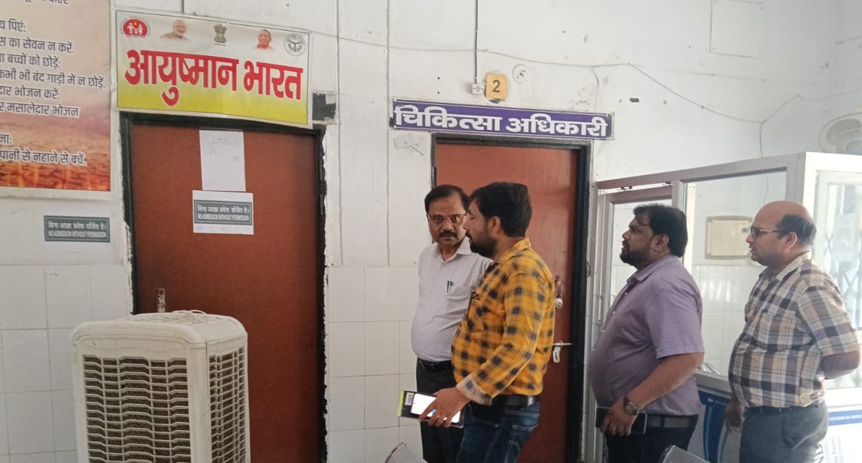 सीएमओ का सीएचसी जलालपुर पर औचक निरीक्षण, स्वास्थ्य सेवाओं की परखी गुणवत्ता