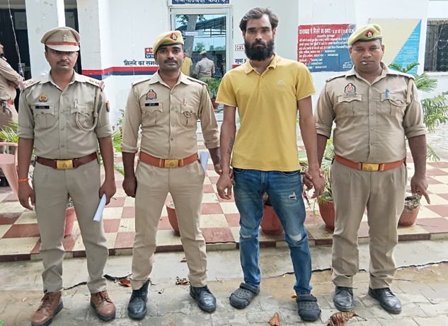 पाक्सो एक्ट के वांछित आरोपी को जैतपुर पुलिस ने दबोचा, अंबरपुर बाईपास से हुई गिरफ्तारी