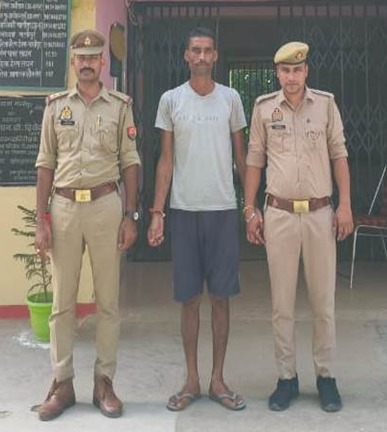 बगिया की जमीन बनी विवाद की जड़, बुजुर्ग पर हमले के मामले में वांछित आरोपी गिरफ्तार