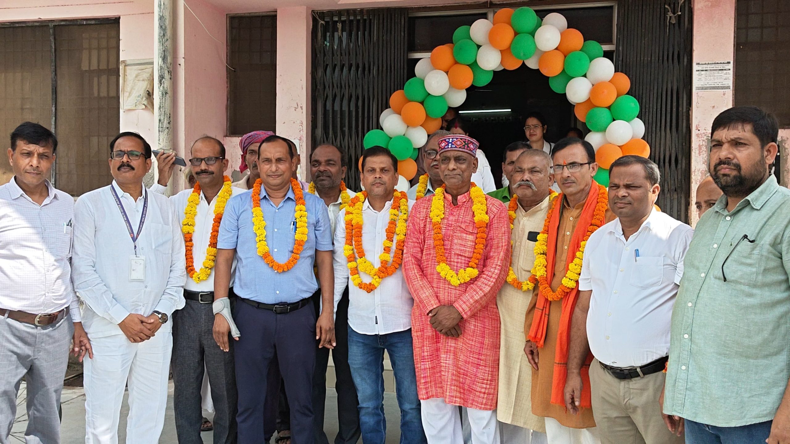 सेवा सेतु बना संवेदना और सेवा का माध्यम, जलालपुर में स्वास्थ्य शिविर के साथ गूंजा मातृत्व और बाल संस्कार का संदेश