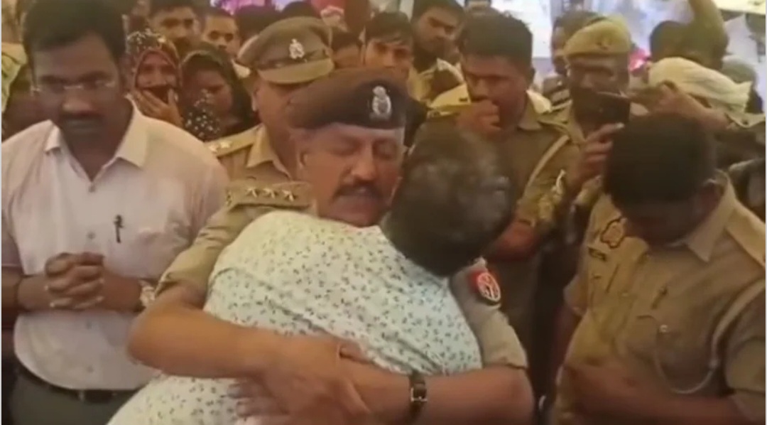 चार मासूमों की मौत ने पिता को तोड़ दिया… बोले- “मेरा सब कुछ चला गया, अब जीकर क्या करूंगा?”